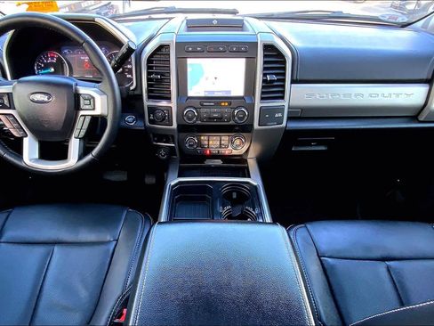 Used 2020 Ford F250 Lariat w/ Lariat Ultimate Package image 12