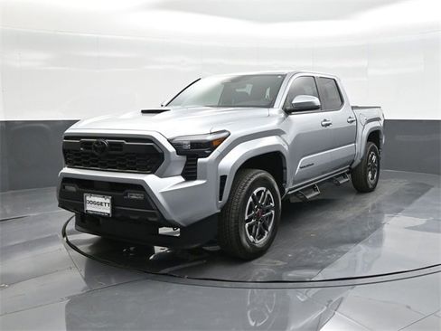 New 2025 Toyota Tacoma TRD Sport image 22