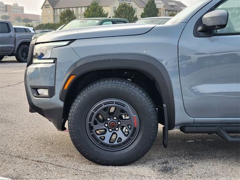 New 2026 Nissan Frontier Pro-X w/ Pro-X Convenience Package image 6