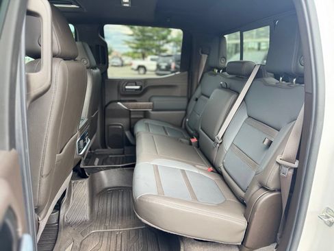 Used 2020 GMC Sierra 1500 Denali w/ Denali Ultimate Package AWD/4WD image 25