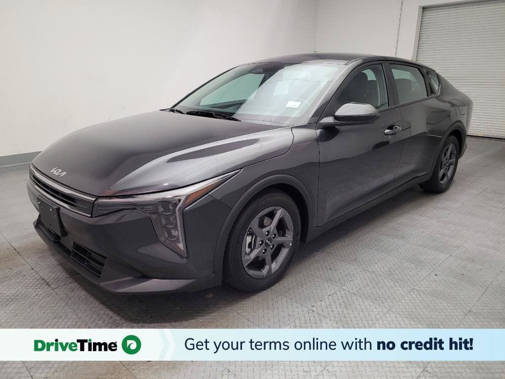 Used 2025 Kia K4 FWD image 1