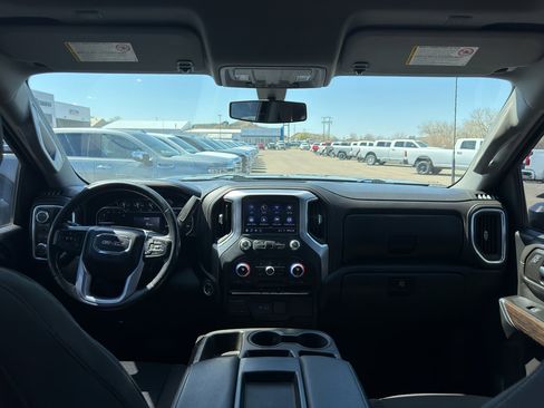 Used 2022 GMC Sierra 2500 SLE w/ SLE Convenience Package AWD/4WD image 15