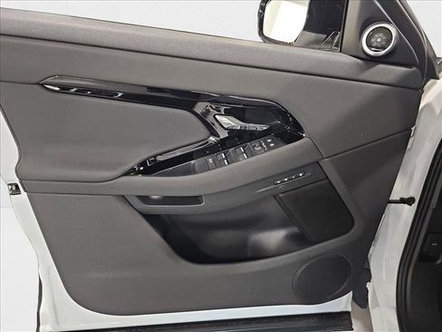 New 2026 Land Rover Range Rover Evoque S image 27
