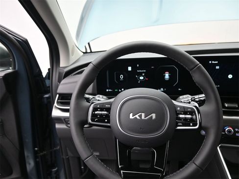 New 2026 Kia Carnival SX Prestige image 30