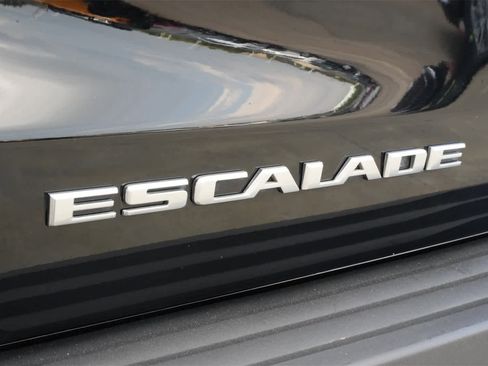 Used 2020 Cadillac Escalade 2WD image 20