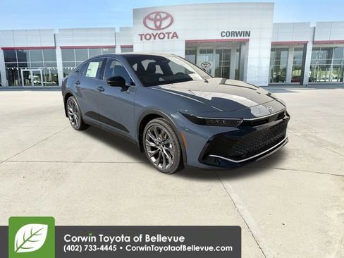 New 2026 Toyota Crown Limited image 2