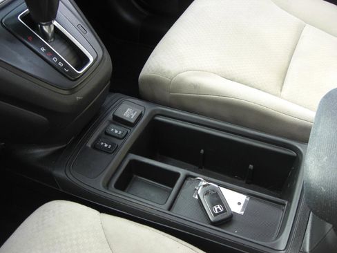 Used 2016 Honda CR-V EX image 9