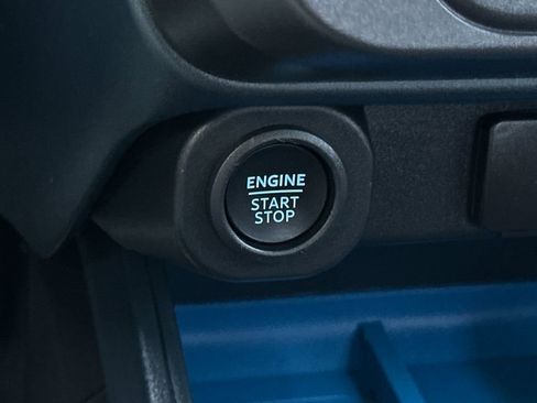 Used 2025 Ford Maverick XLT image 24