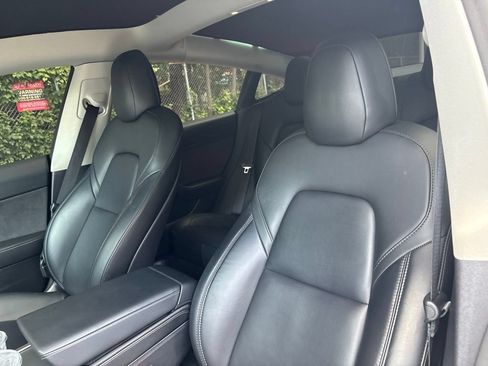 Used 2023 Tesla Model 3 Standard Range RWD image 7