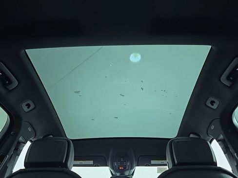 Certified 2026 Porsche Cayenne Coupe AWD/4WD image 14