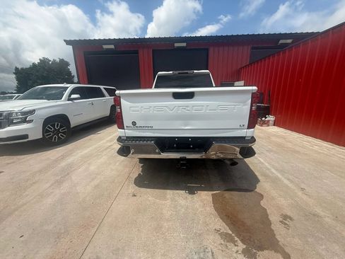 Used 2021 Chevrolet Silverado 2500 LT w/ Z71 Off-Road Package AWD/4WD image 5