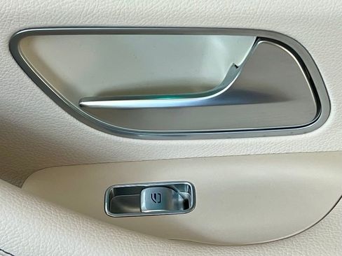 Certified 2022 Mercedes-Benz GLS 450 4MATIC image 32