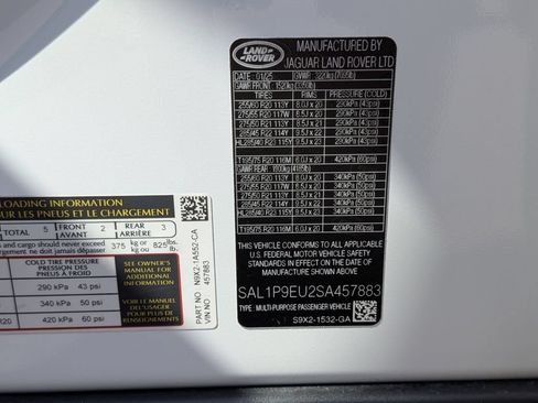 Used 2025 Land Rover Range Rover Sport SE AWD/4WD image 37