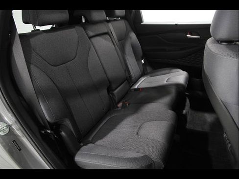 Used 2022 Hyundai Santa Fe SEL w/ Convenience Package image 17