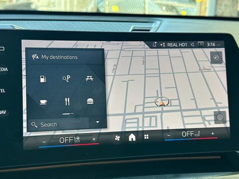 Used 2024 BMW X1 xDrive28i w/ Convenience Package AWD/4WD image 22