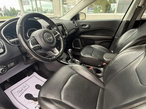 Used 2019 Jeep Compass Limited w/ Safety & Security Group AWD/4WD image 8