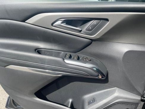 New 2026 Chevrolet Traverse LT FWD image 15