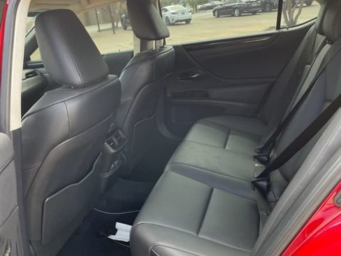 Used 2024 Lexus ES 350 FWD image 7