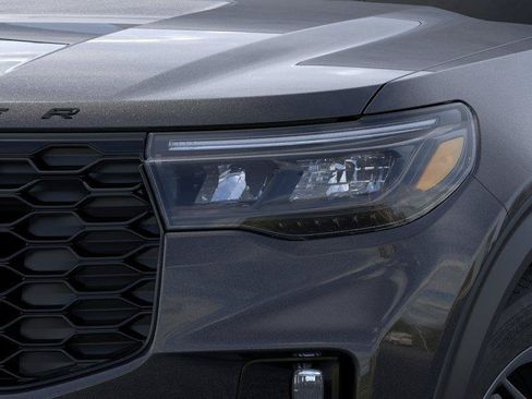 New 2026 Ford Explorer ST-Line w/ ST-Line Street Pack RWD image 18