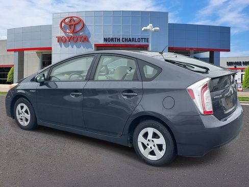 Used 2013 Toyota Prius Two FWD image 4