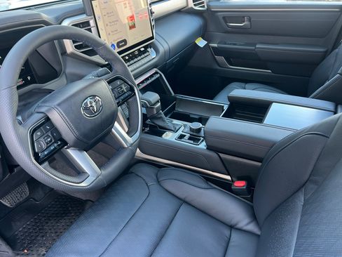 New 2026 Toyota Tundra Platinum image 7