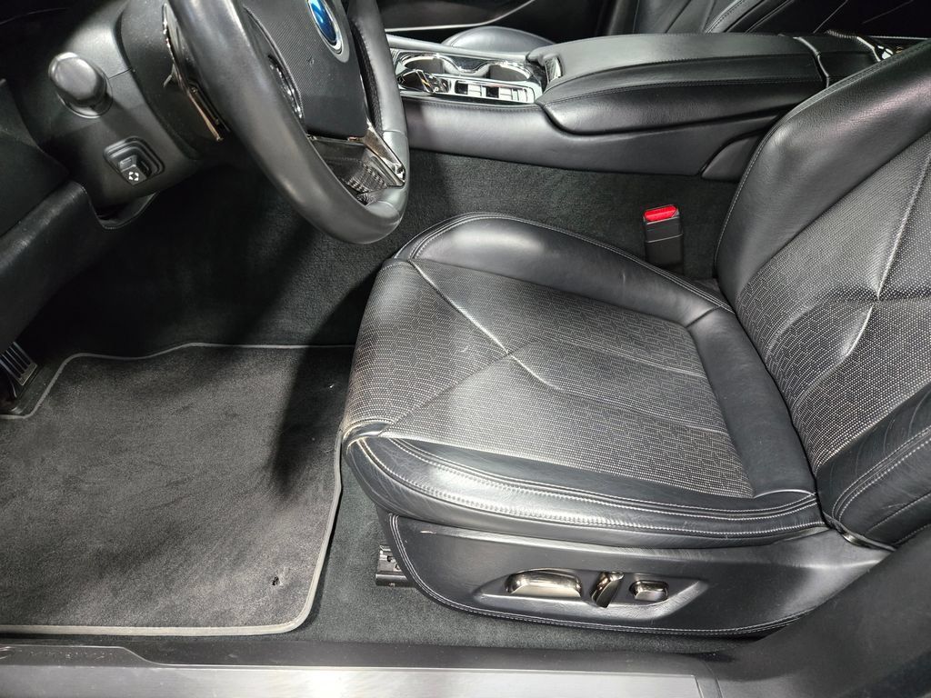 Used 2020 Karma Revero GT RWD image 10