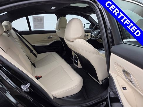 Certified 2025 BMW 330i Sedan w/ Convenience Package image 19