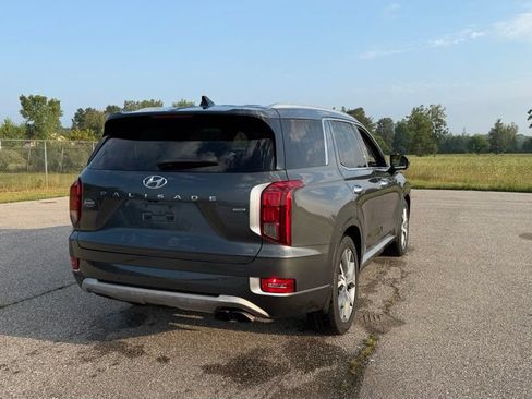 Used 2022 Hyundai Palisade Limited w/ Cargo Package AWD/4WD image 9