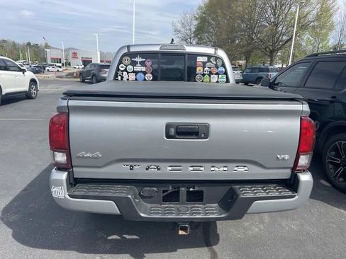 Used 2023 Toyota Tacoma SR image 4