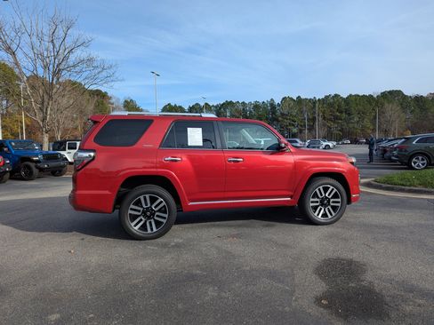 Used 2022 Toyota 4Runner Limited image 4
