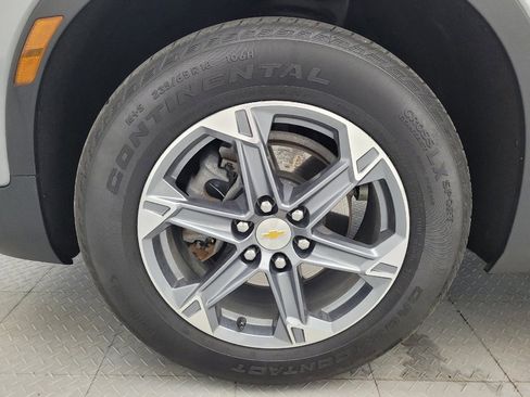 Used 2024 Chevrolet Blazer LT FWD image 31
