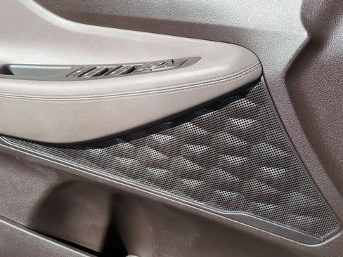 Used 2020 Hyundai Santa Fe SE image 30