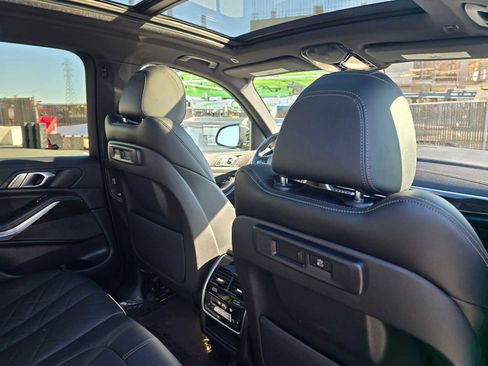 Used 2023 BMW X5 xDrive45e image 15