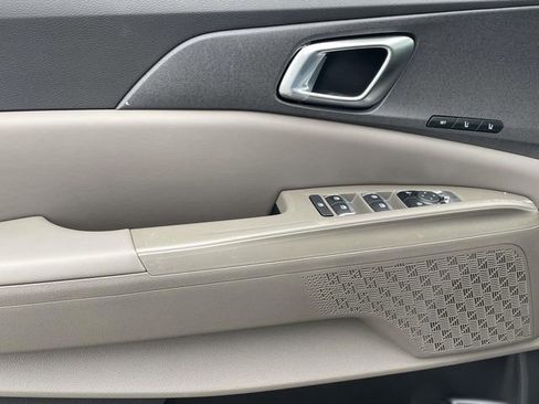 New 2026 Kia Carnival SX FWD image 28