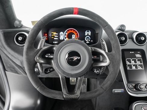 Used 2020 McLaren 620R RWD image 26