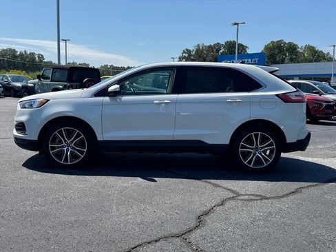 Used 2021 Ford Edge Titanium AWD/4WD image 6