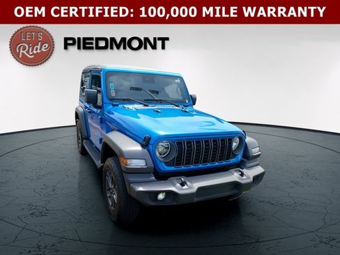 Certified 2025 Jeep Wrangler Sport AWD/4WD image 3