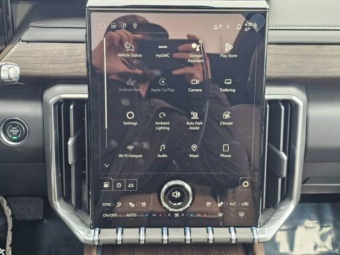 New 2026 GMC Acadia Denali Ultimate image 70