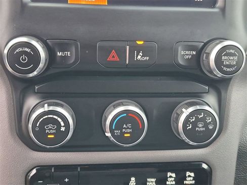 Used 2022 RAM 1500 Big Horn image 18