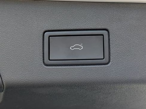 Certified 2024 Volkswagen ID.4 S RWD image 10