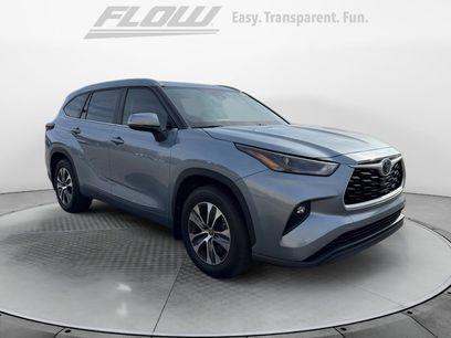 Used 2024 Toyota Highlander XLE