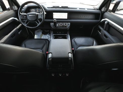 Used 2021 Land Rover Defender 90 X-Dynamic S AWD/4WD image 35
