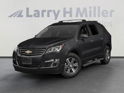 Used 2017 Chevrolet Traverse LT