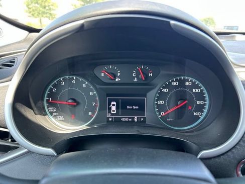 Used 2024 Chevrolet Malibu LT FWD image 10