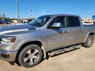 Used 2022 RAM 1500 Laramie AWD/4WD video 3