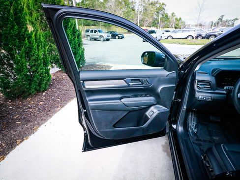 Used 2026 GMC Terrain Denali image 14