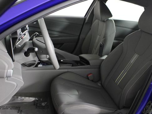 Certified 2026 Hyundai Elantra Sport FWD image 20