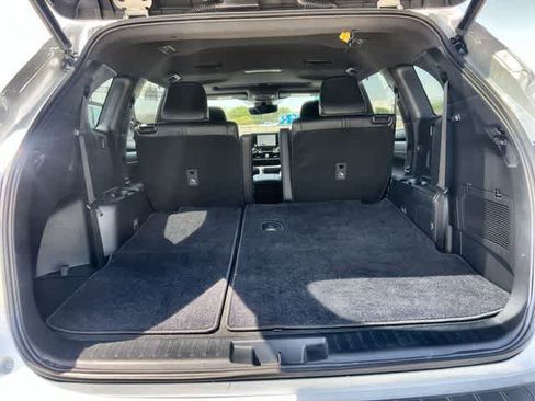Used 2023 Toyota Highlander XSE image 20
