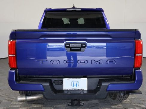 Used 2025 Toyota Tacoma TRD Sport RWD image 5