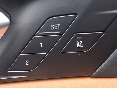 Certified 2024 BMW X5 xDrive40i w/ M Sport Package image 26